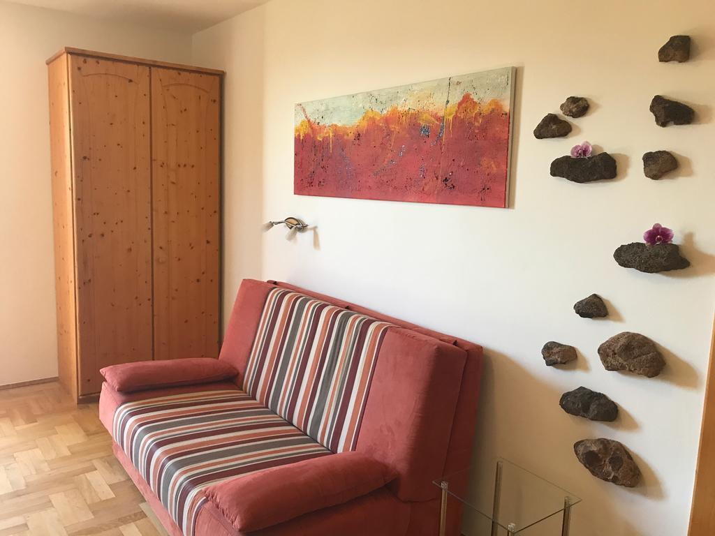 Winzerhof Familie Kloeckl Apartment Kloch Bagian luar foto