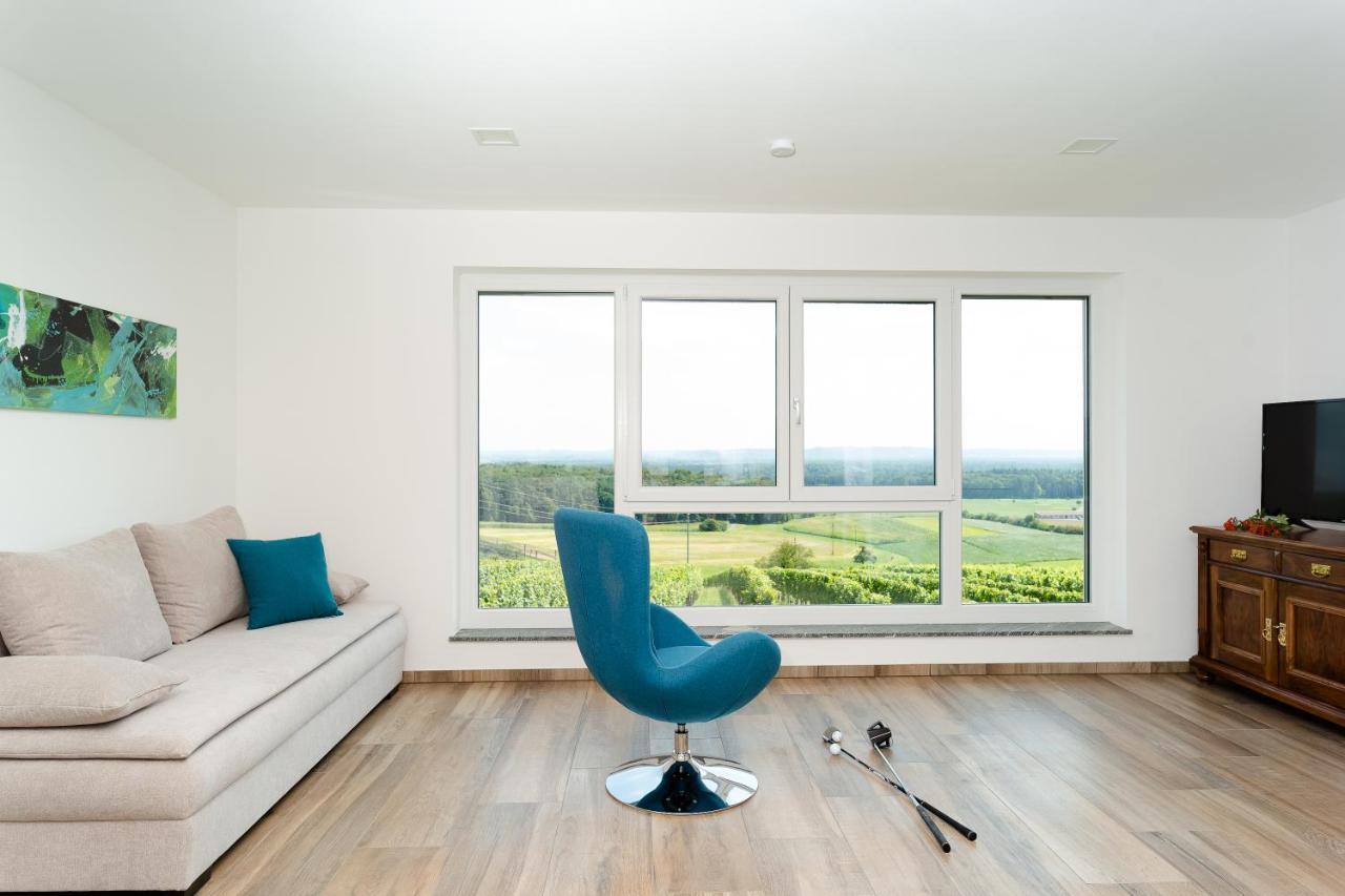Winzerhof Familie Kloeckl Apartment Kloch Bagian luar foto
